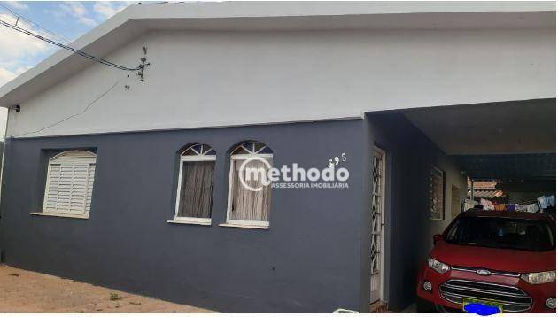 Casa à venda com 3 quartos, 200m² - Foto 1