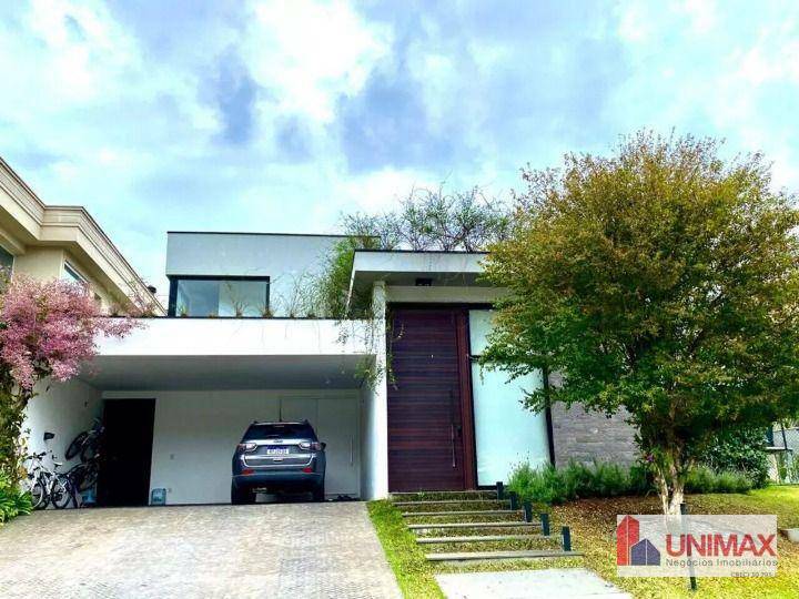 Casa de Condomínio à venda com 3 quartos, 350m² - Foto 1