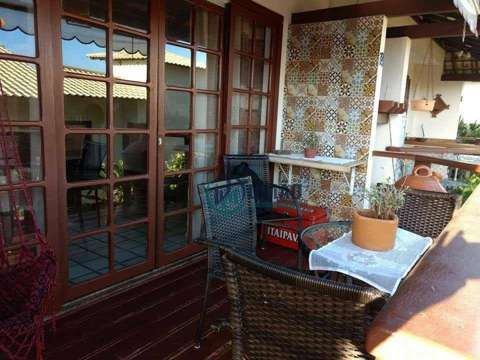 Casa de Condomínio à venda com 3 quartos, 205m² - Foto 13