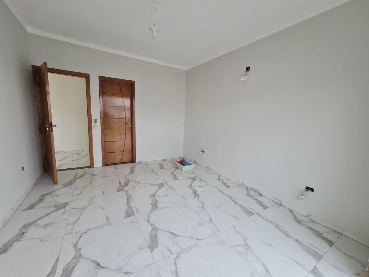 Casa à venda com 3 quartos, 300m² - Foto 9