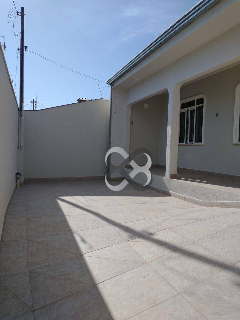 Casa à venda e aluguel com 3 quartos, 174m² - Foto 3