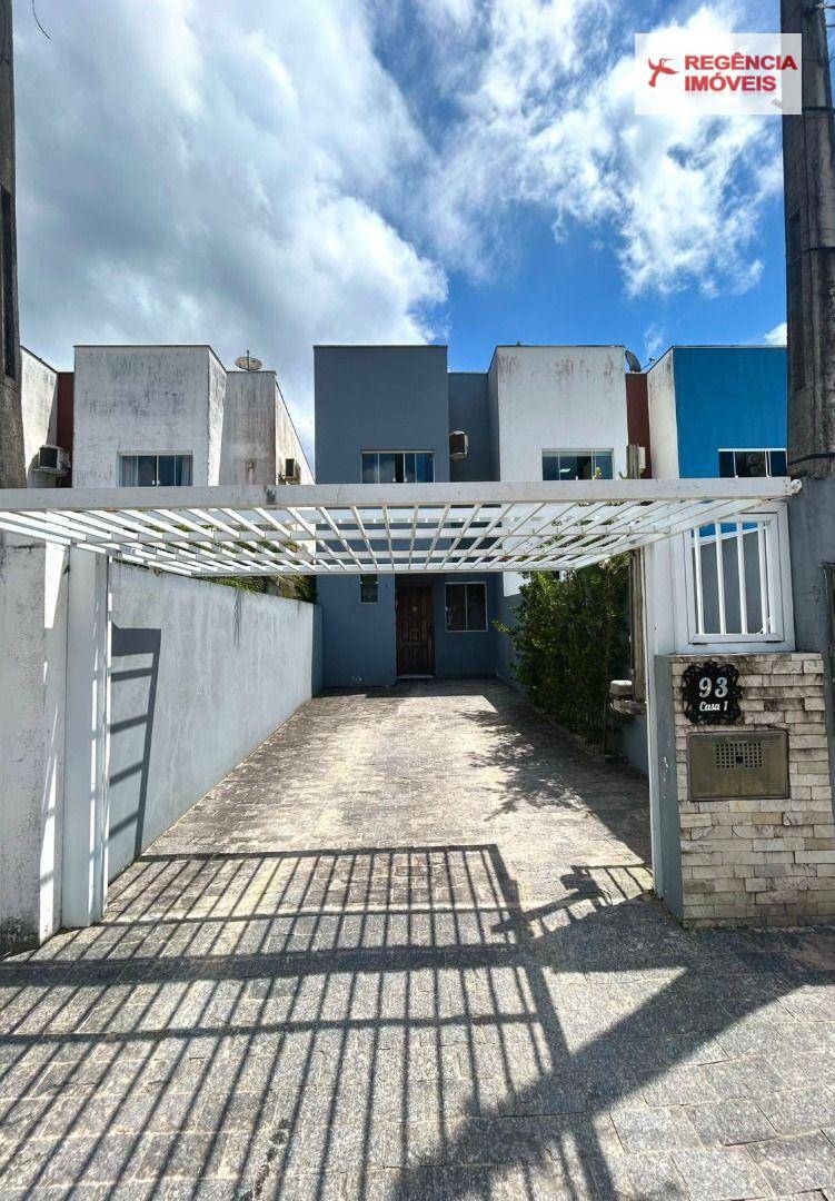 Casa à venda com 2 quartos, 77m² - Foto 4