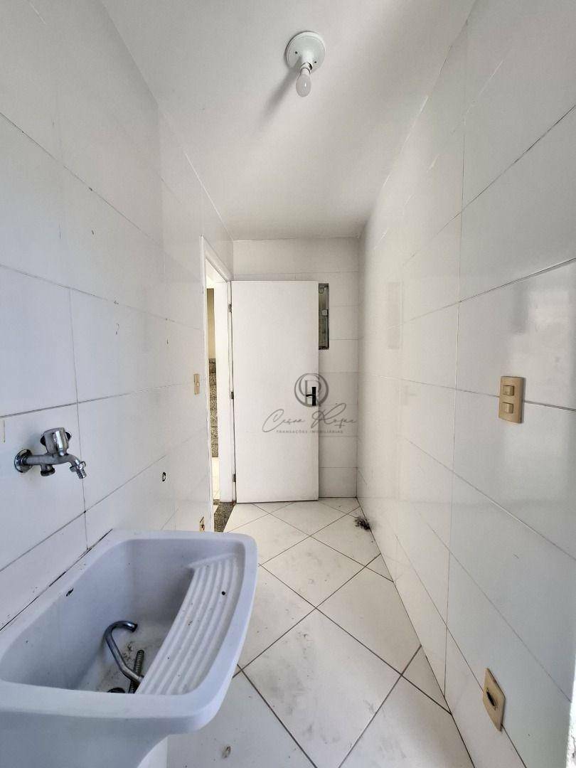 Casa à venda com 3 quartos, 107m² - Foto 15