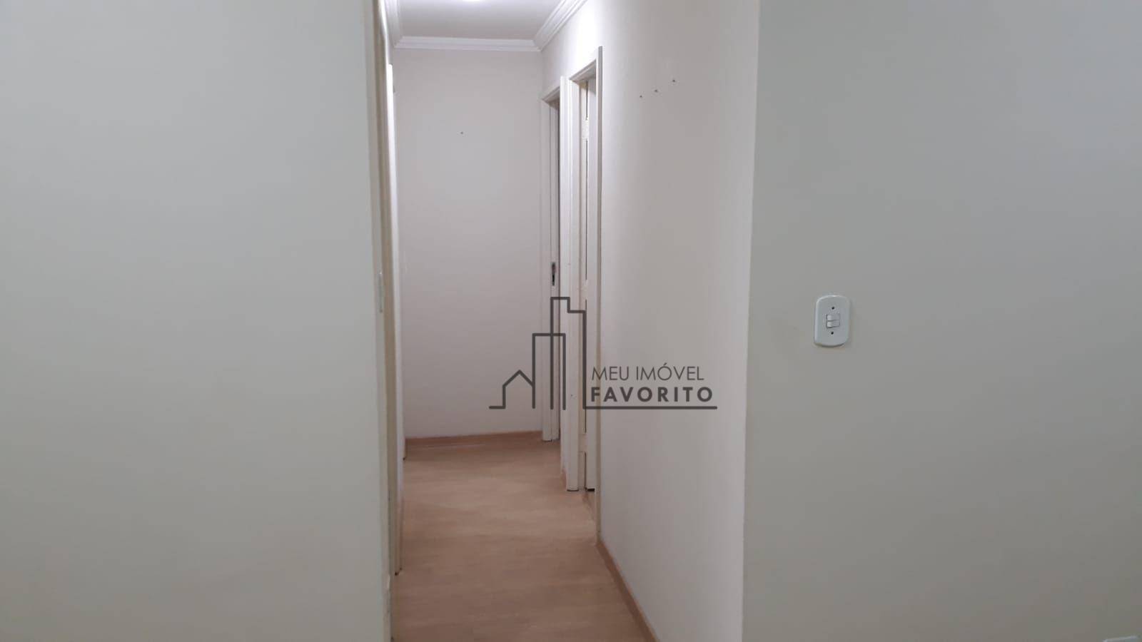 Apartamento à venda com 3 quartos, 70m² - Foto 4