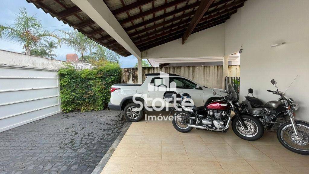 Casa à venda com 3 quartos, 280m² - Foto 16
