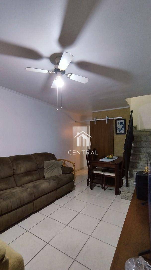 Sobrado à venda com 3 quartos, 130m² - Foto 5