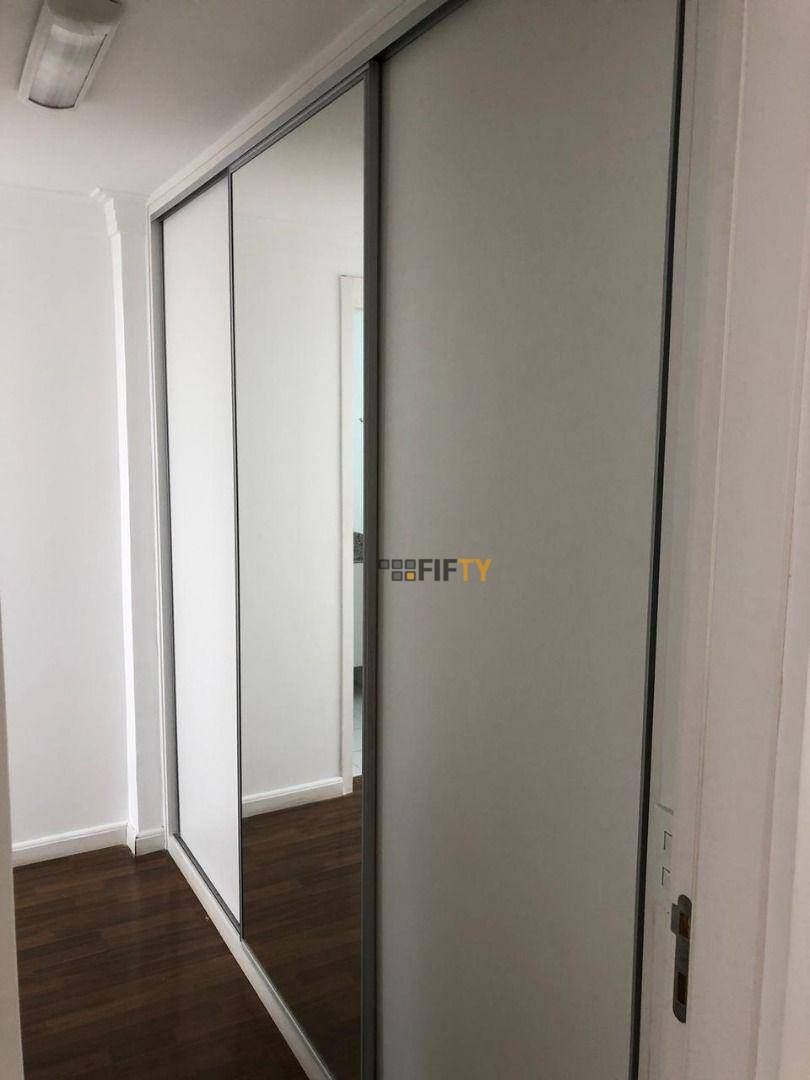 Apartamento à venda com 3 quartos, 130m² - Foto 23