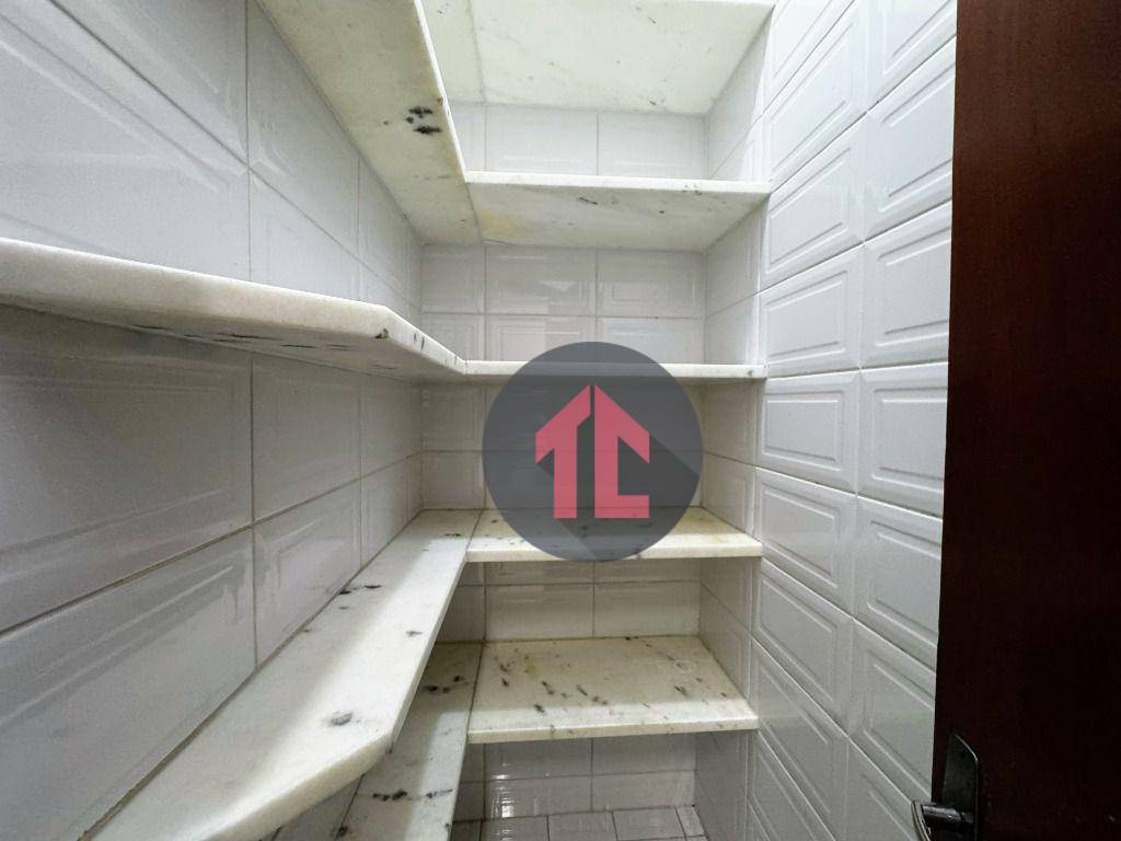 Casa de Condomínio à venda e aluguel com 4 quartos, 321m² - Foto 10
