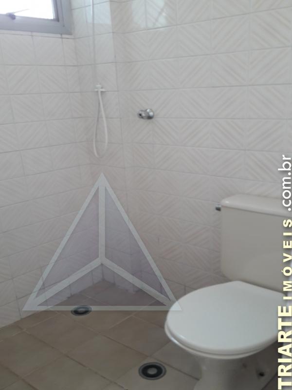 Apartamento para alugar com 3 quartos, 79m² - Foto 9