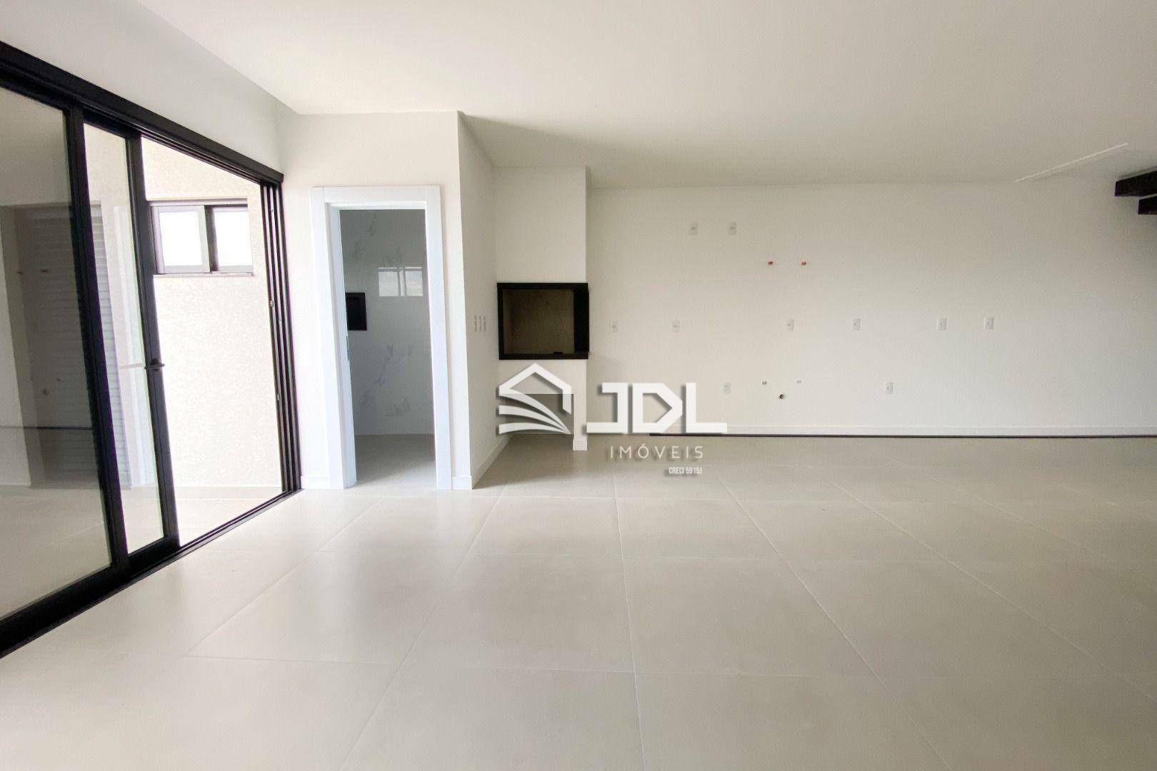 Casa à venda com 3 quartos, 279m² - Foto 9