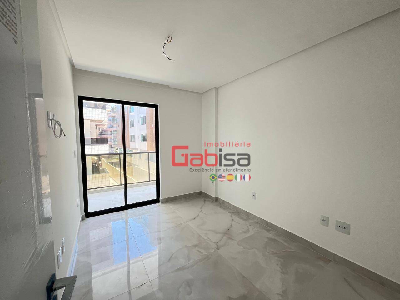 Apartamento para alugar com 4 quartos, 135m² - Foto 12