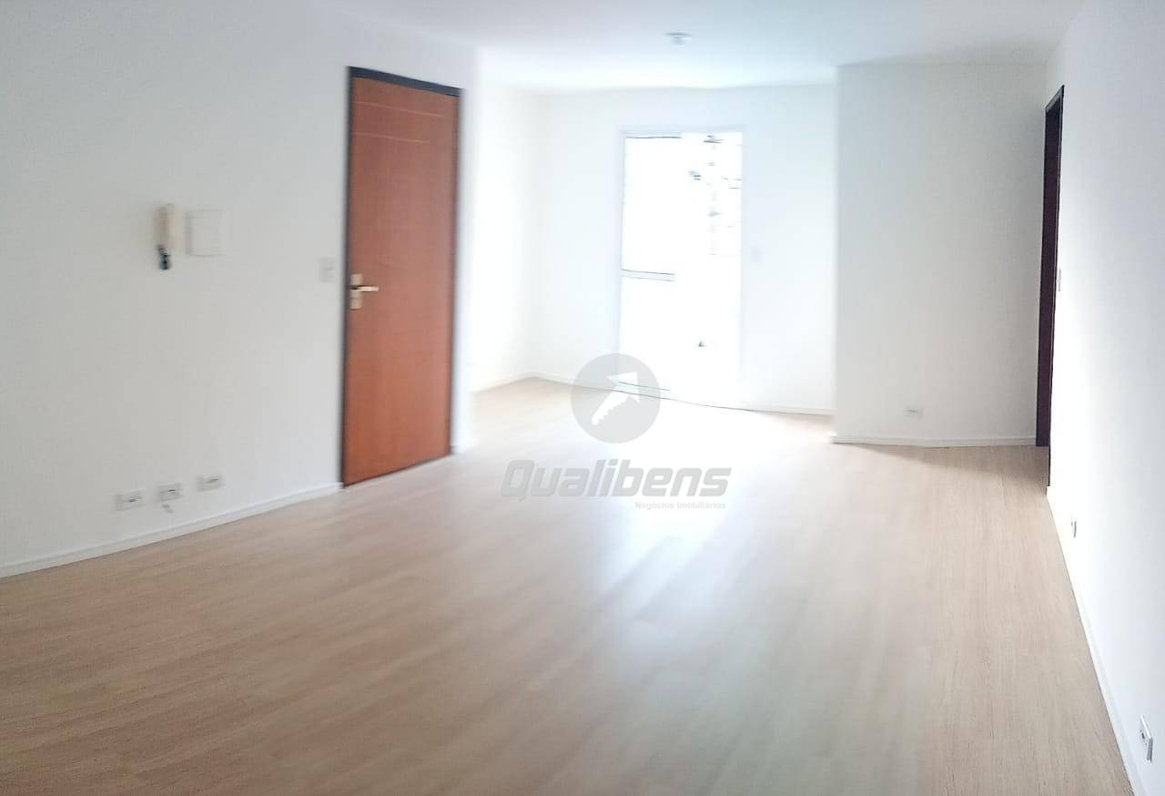 Apartamento à venda com 3 quartos, 78m² - Foto 2