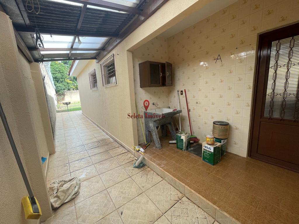 Casa à venda com 3 quartos, 550m² - Foto 29