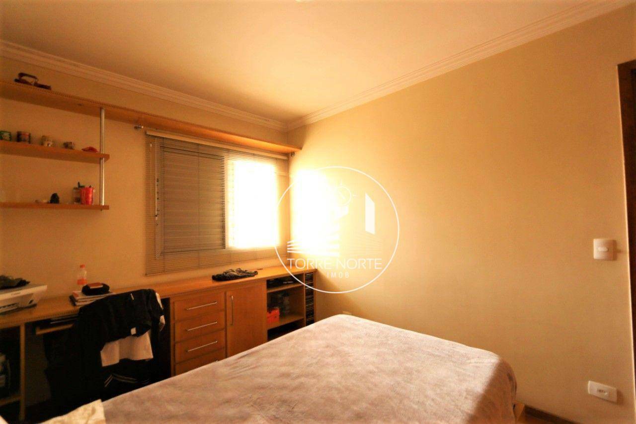 Apartamento à venda com 4 quartos, 180m² - Foto 18