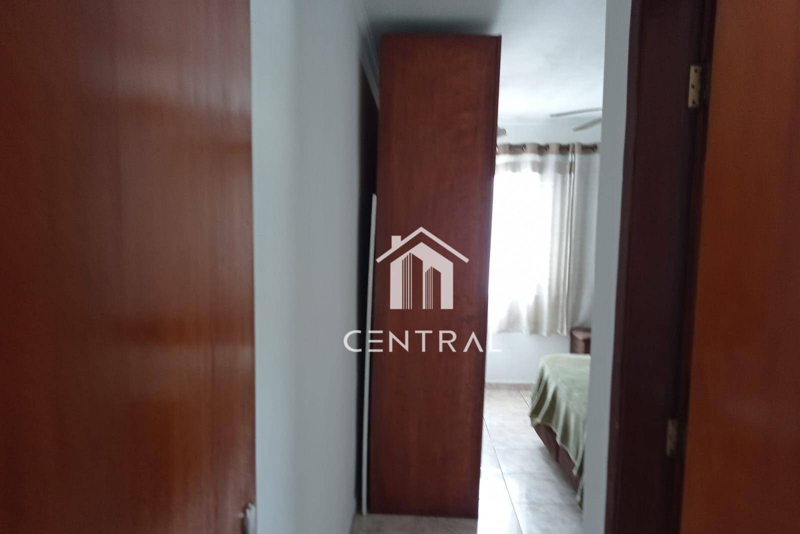 Sobrado à venda com 3 quartos, 248m² - Foto 19