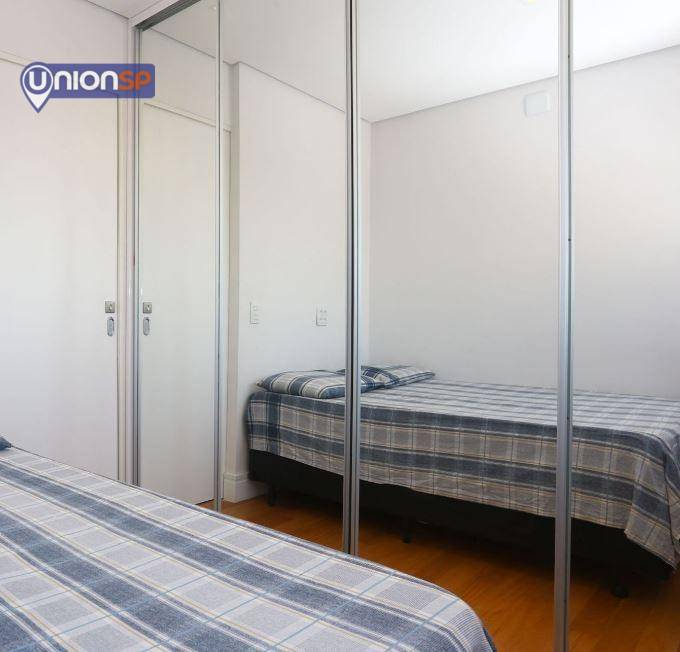 Apartamento à venda com 2 quartos, 68m² - Foto 8