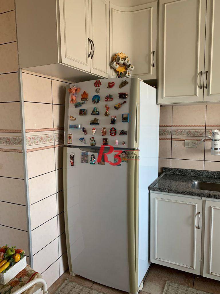 Apartamento à venda com 2 quartos, 64m² - Foto 4