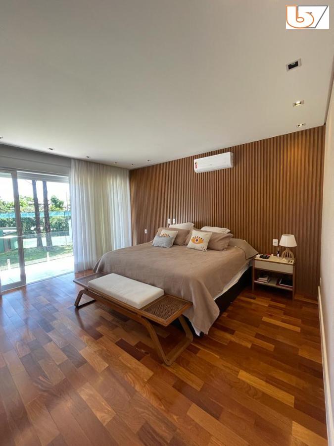 Casa de Condomínio à venda com 4 quartos, 360m² - Foto 16