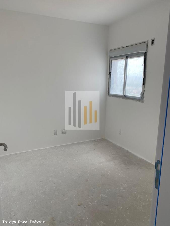 Casa à venda com 3 quartos, 121m² - Foto 12