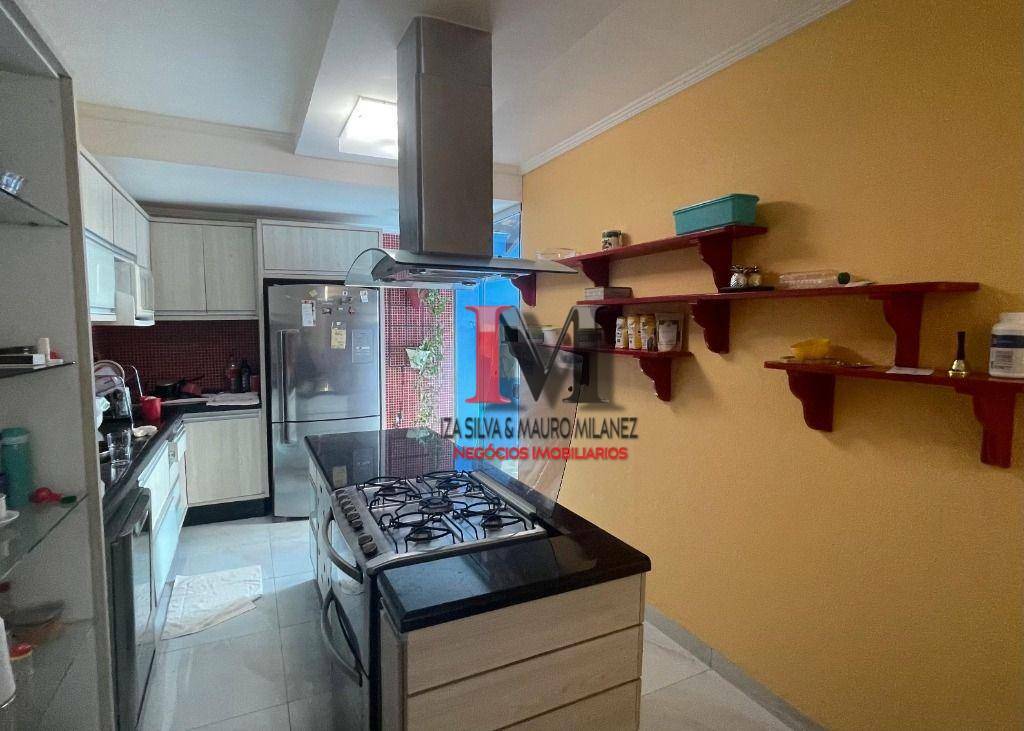 Casa de Condomínio à venda com 3 quartos, 180m² - Foto 4