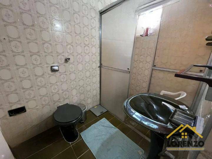 Sobrado à venda com 3 quartos, 217m² - Foto 12