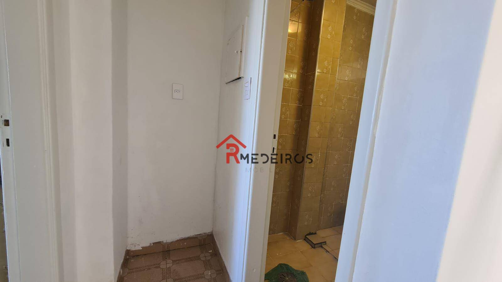 Apartamento à venda com 1 quarto, 40m² - Foto 7