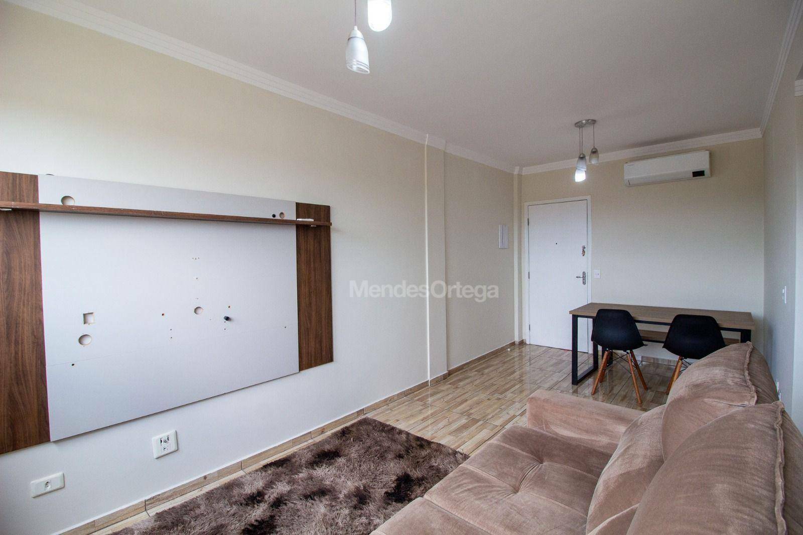 Apartamento para alugar com 3 quartos, 70m² - Foto 3