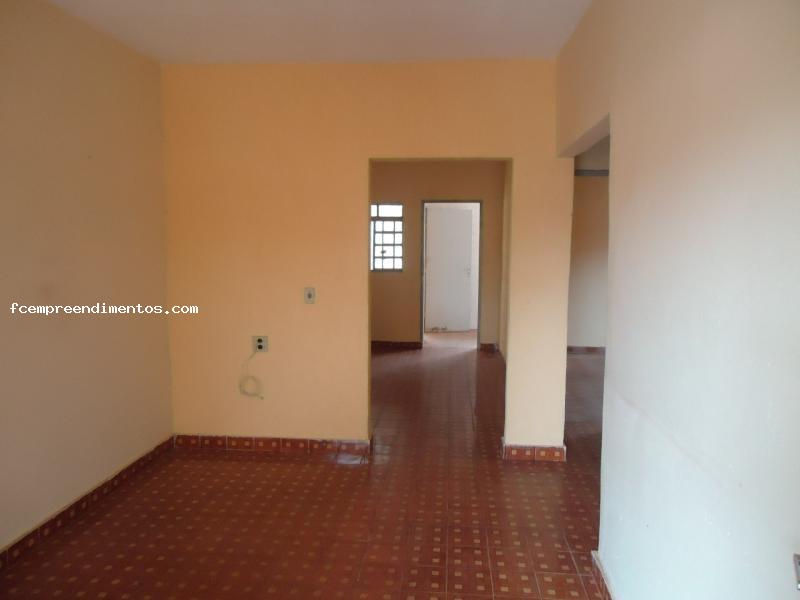 Casa à venda com 3 quartos, 258m² - Foto 11