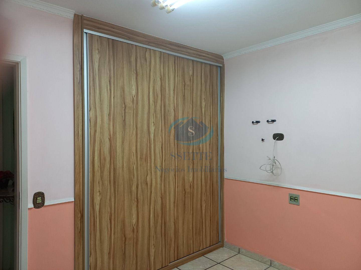 Casa à venda com 5 quartos, 198m² - Foto 17