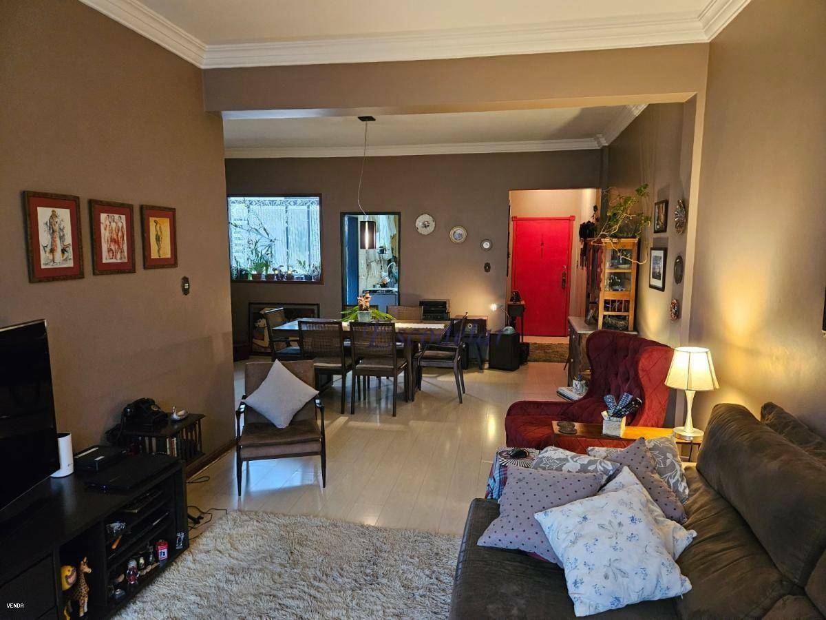 Apartamento à venda com 2 quartos, 121m² - Foto 4