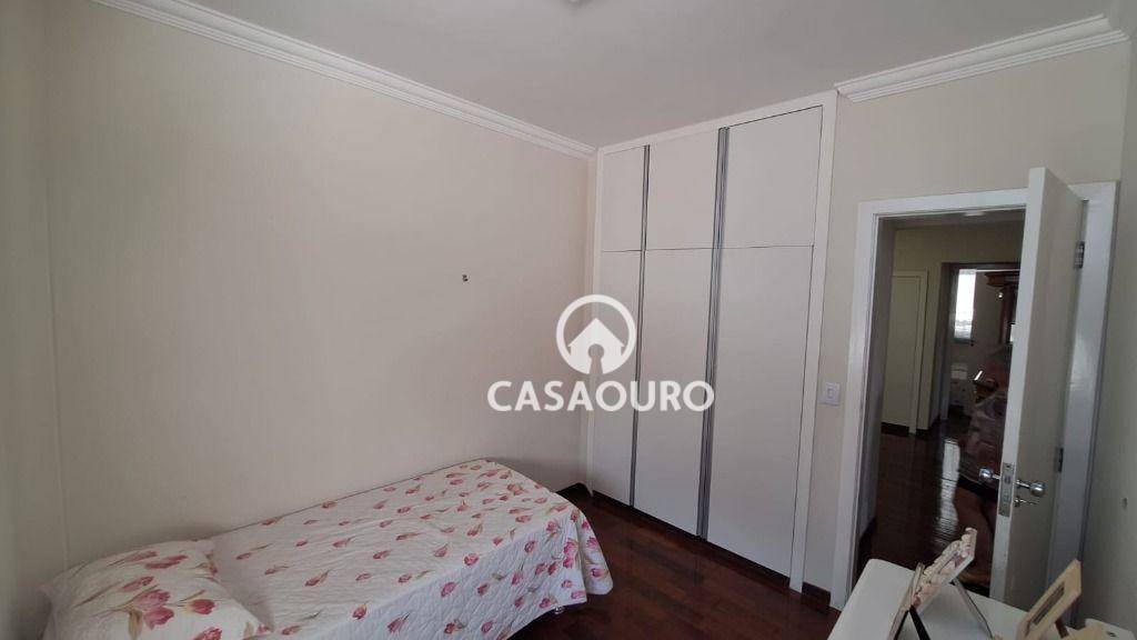 Apartamento à venda com 4 quartos, 160m² - Foto 11