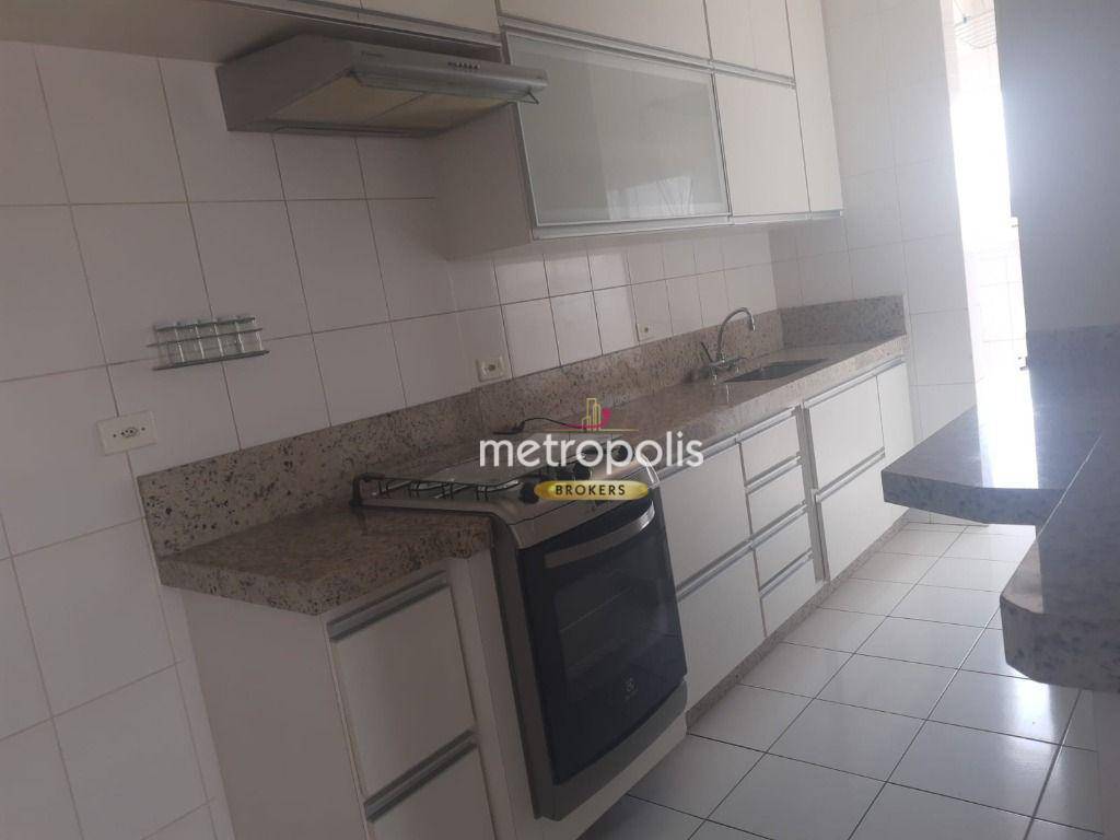 Apartamento à venda com 2 quartos, 70m² - Foto 2