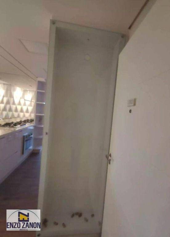 Apartamento à venda e aluguel com 3 quartos, 94m² - Foto 9