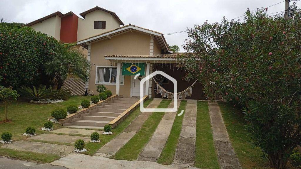 Casa de Condomínio à venda com 3 quartos, 196m² - Foto 1