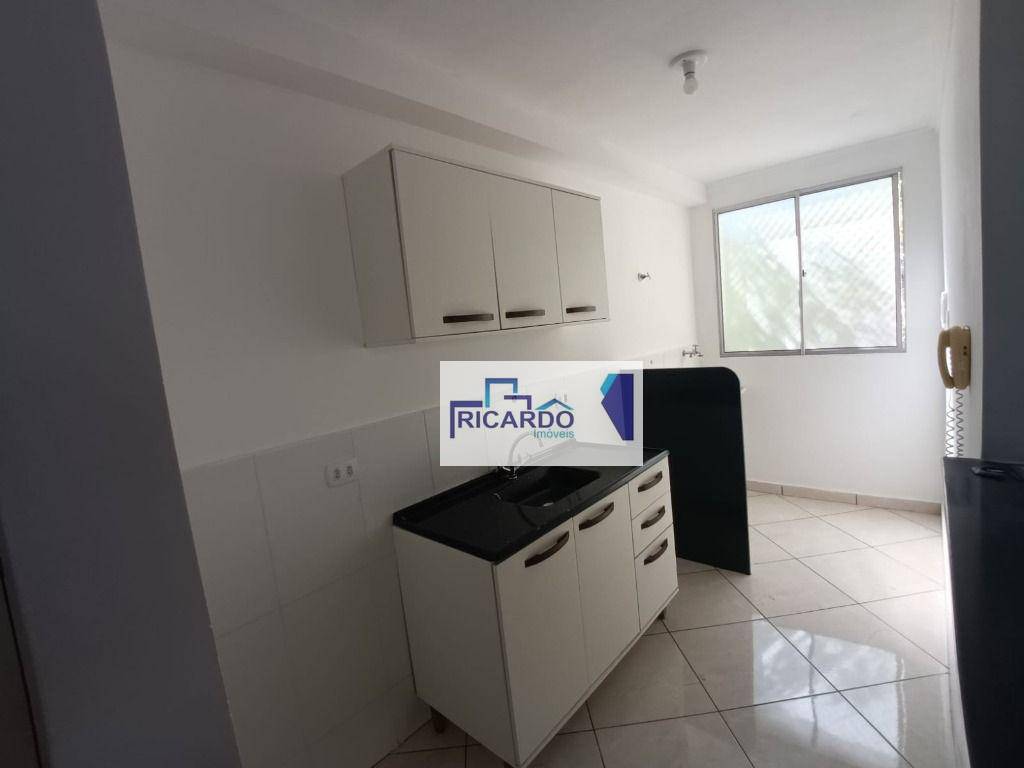 Apartamento à venda com 2 quartos, 48m² - Foto 20