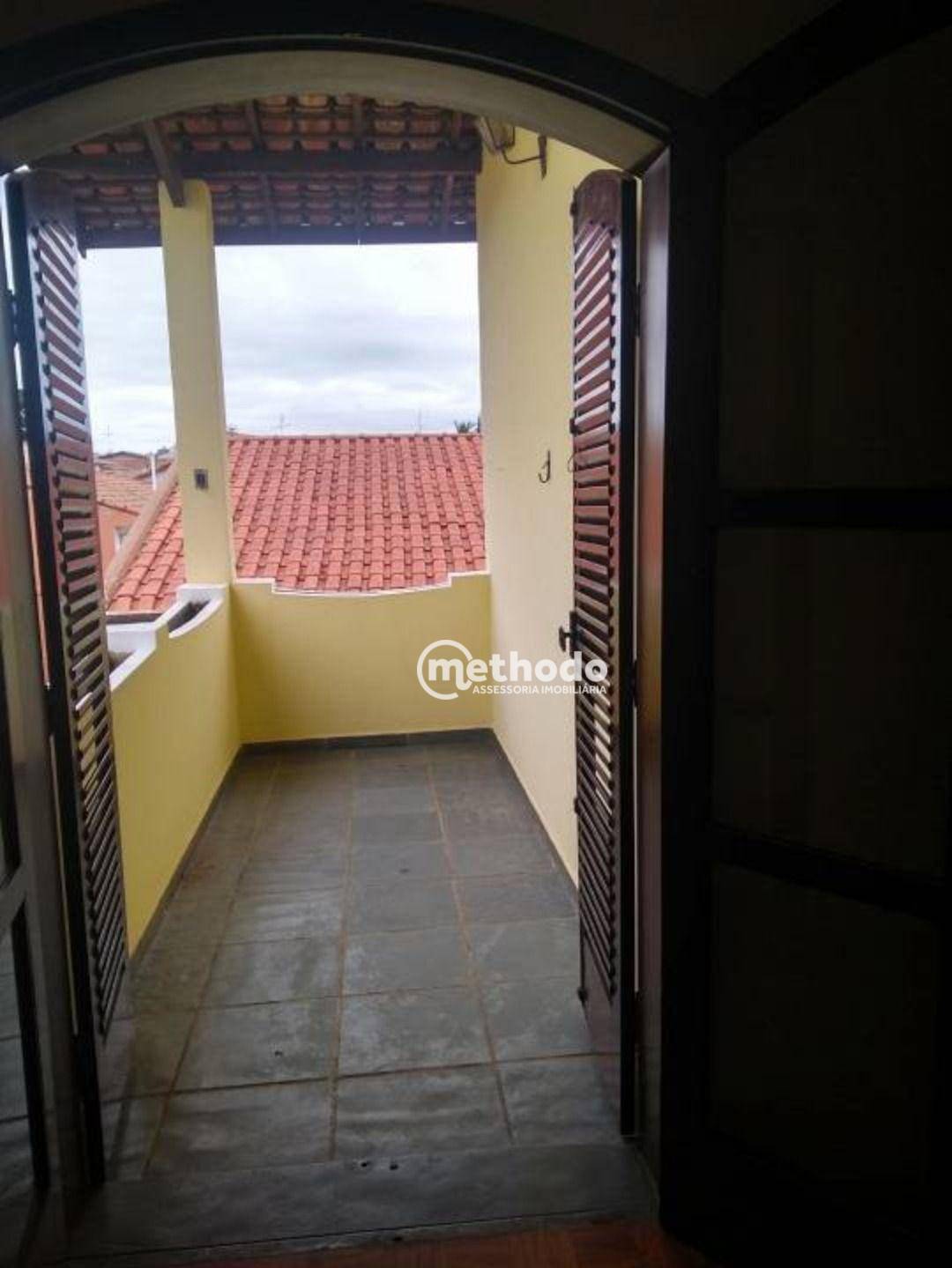 Casa à venda com 5 quartos, 300m² - Foto 14