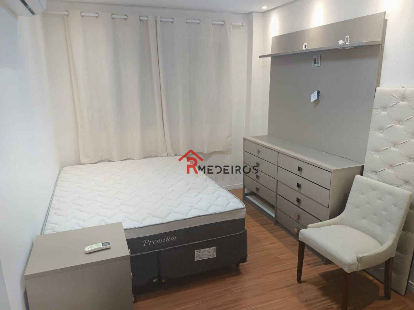 Apartamento à venda com 1 quarto, 45m² - Foto 5