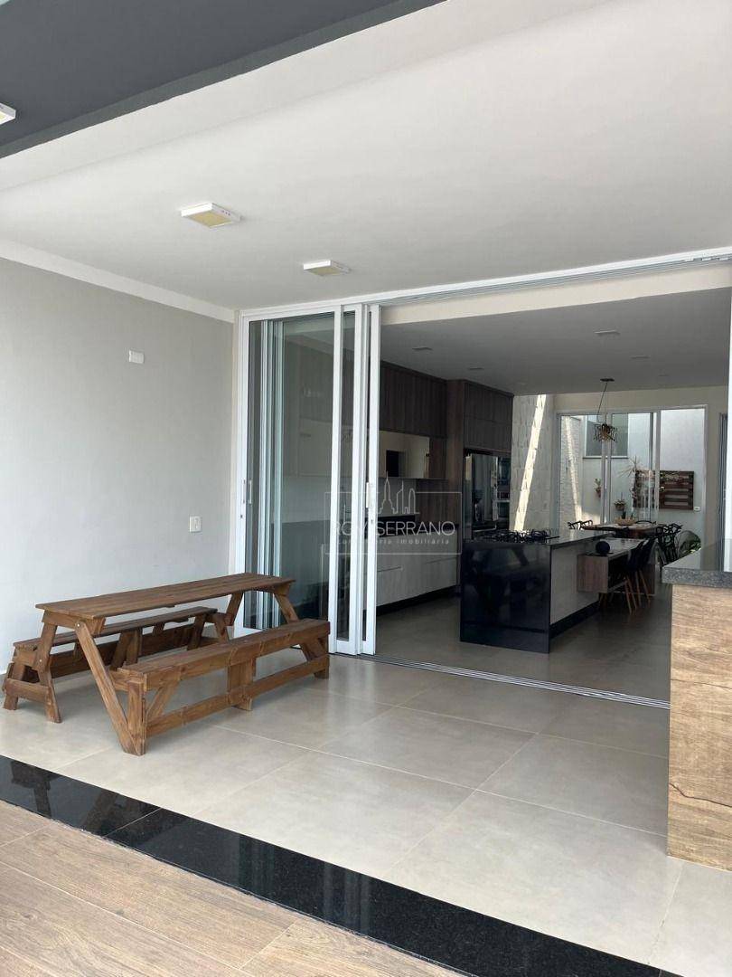 Casa de Condomínio à venda com 3 quartos, 242m² - Foto 13