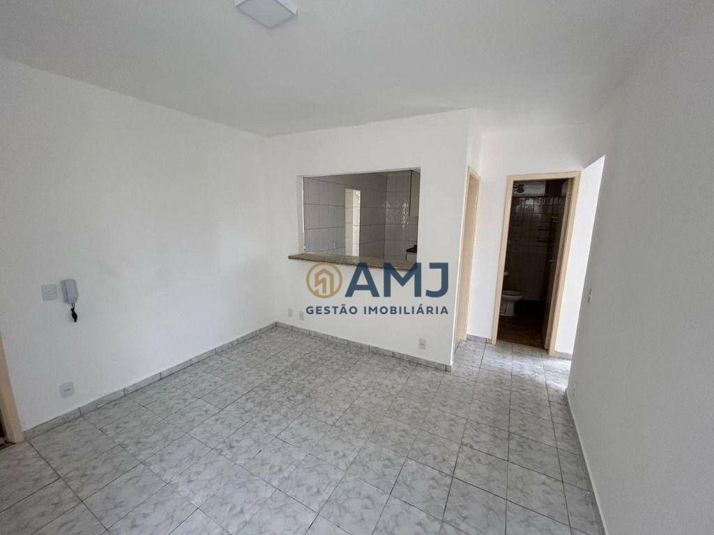 Apartamento à venda com 2 quartos, 57m² - Foto 4