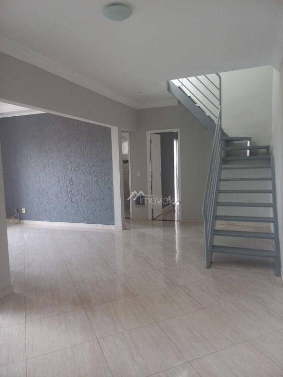 Cobertura à venda com 4 quartos, 175m² - Foto 1