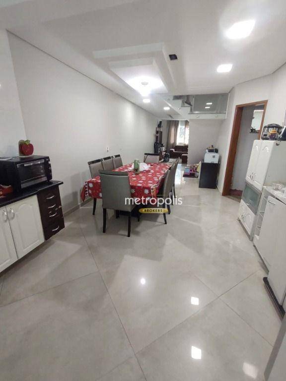 Sobrado à venda com 3 quartos, 405m² - Foto 1