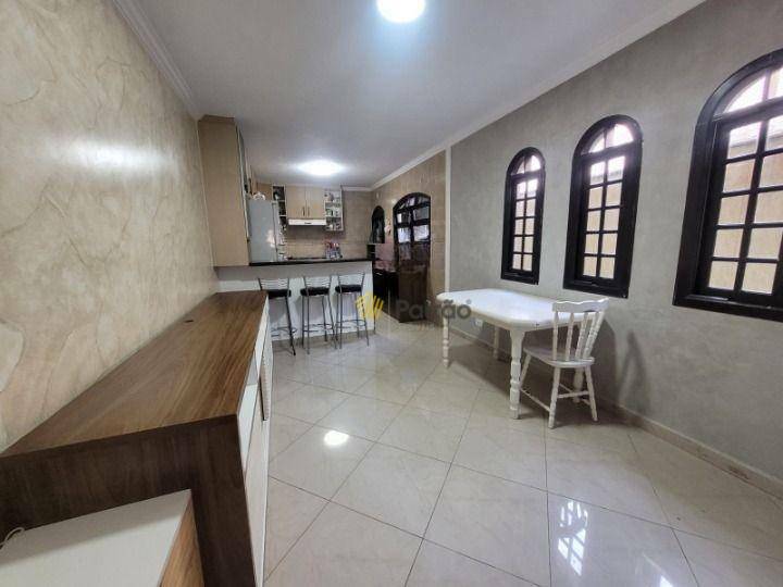 Sobrado à venda com 3 quartos, 225m² - Foto 16