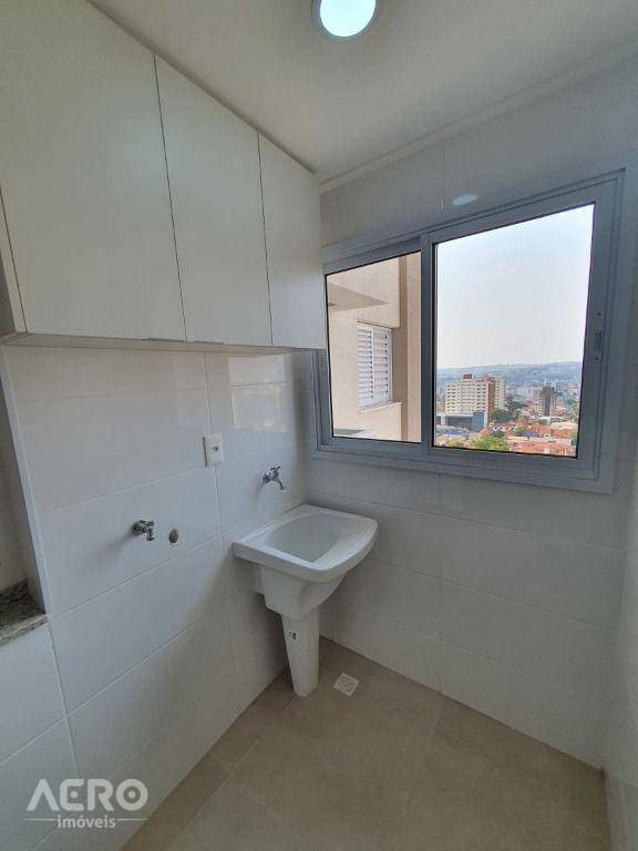 Apartamento para alugar com 1 quarto, 50m² - Foto 2