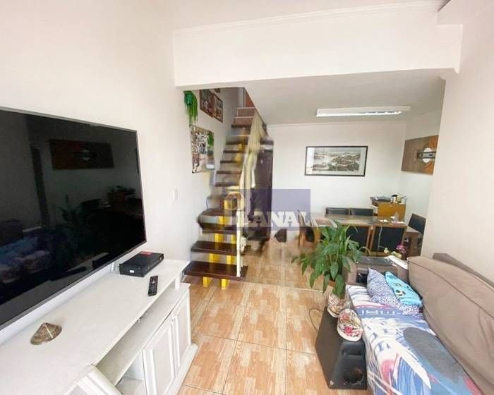 Apartamento à venda com 3 quartos, 160m² - Foto 2