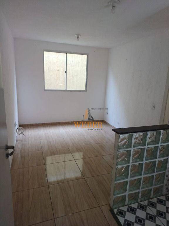 Apartamento à venda com 2 quartos, 45m² - Foto 5