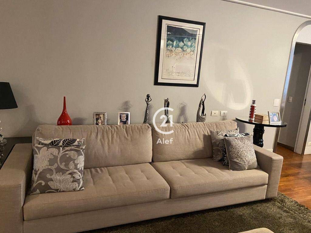 Apartamento à venda com 3 quartos, 220m² - Foto 16