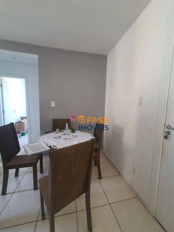 Apartamento à venda com 3 quartos, 56m² - Foto 2