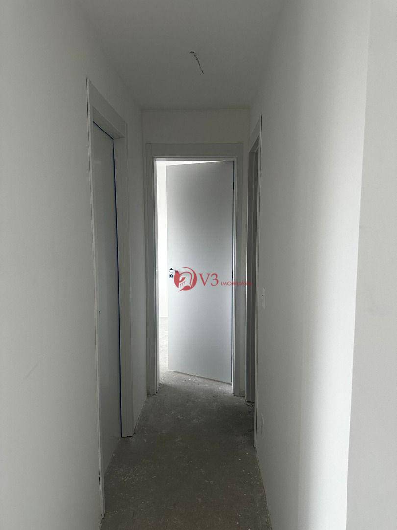 Apartamento à venda com 2 quartos, 70m² - Foto 21