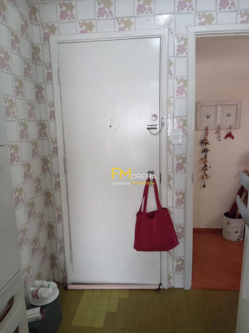 Apartamento à venda com 3 quartos, 133m² - Foto 11