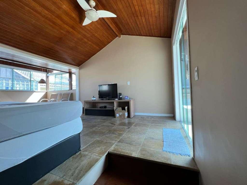 Casa de Condomínio à venda com 4 quartos, 250m² - Foto 14